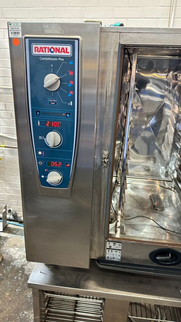 WhatsApp Image 2023 05 04 at 08.25.39 1 Rational Gas CombiMaster Plus (CMP), 10-1/1/G (10-Grid Gas Combi Oven) 2018