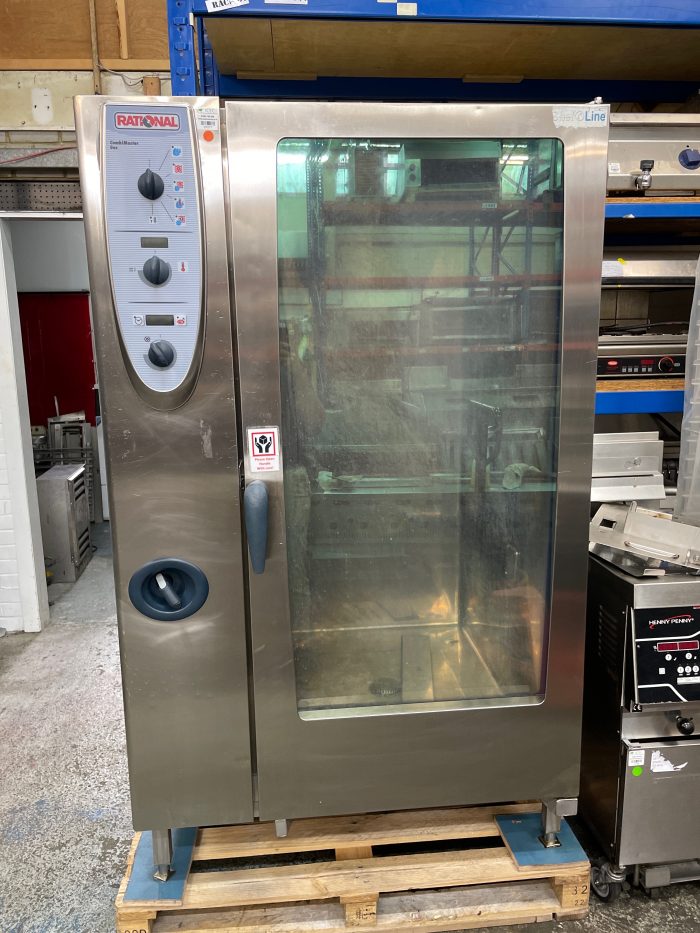image scaled Rational CombiMaster (CM), 20-2/1/G (40-Grid Gas Combi Oven)