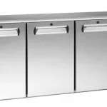 Gamko E3/222MUCS84 Solid Triple Door Stainless Steel Undercounter Bottle Cooler  531 x 33 Centiliters