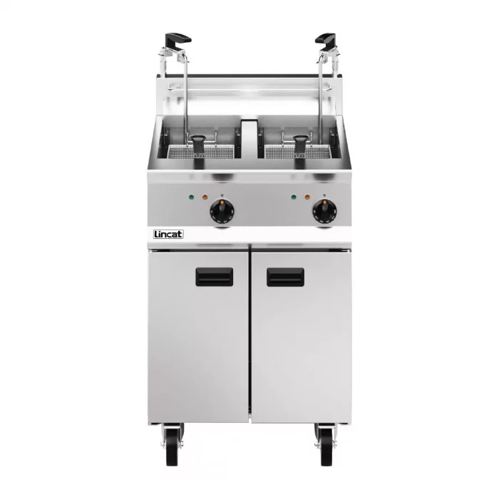 Lincat Opus 800 Twin Tank Twin Basket Free Standing Electric Filtration Fryer OE8113/OP2 - Image 3