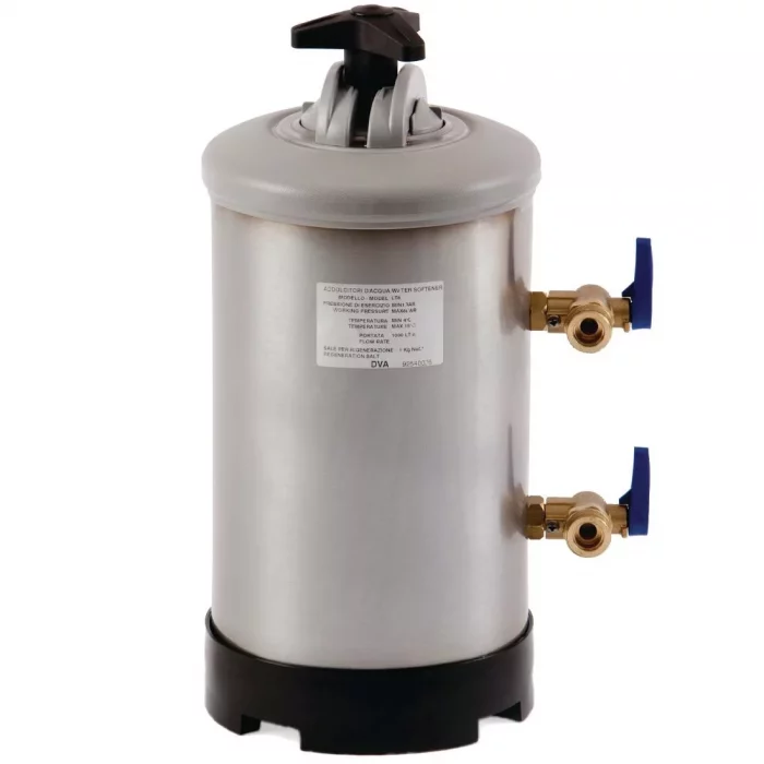 Classeq 8 Litre Base Exchange External Water Softener WS8-SK - Image 1