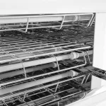 Nisbets Essentials Quartz Toaster Grill - Image 6