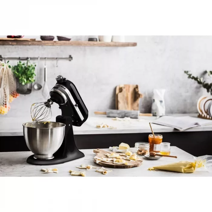 KitchenAid Classic Tilt-Head Stand Mixer 4.3Ltr - Image 8