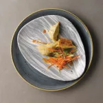 Churchill Fluid Triangle Chef Plates Pearl Grey 205 x 265mm (Pack of 12) - Image 4