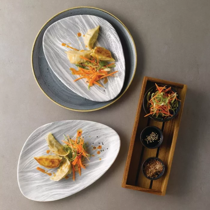 Churchill Fluid Triangle Chef Plates Pearl Grey 205 x 265mm (Pack of 12) - Image 5