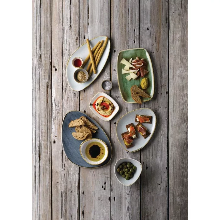 Churchill Stonecast Triangular Chefs Plates Blueberry 365 x 250mm (Pack of 6) - Image 3