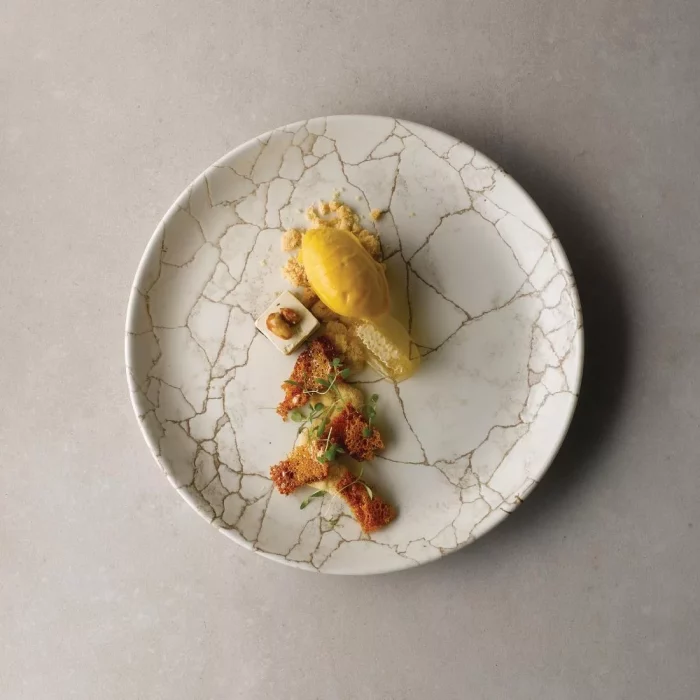 Studio Prints Kintsugi Agate Grey Coupe Plate 217mm (Pack of 12) - Image 2