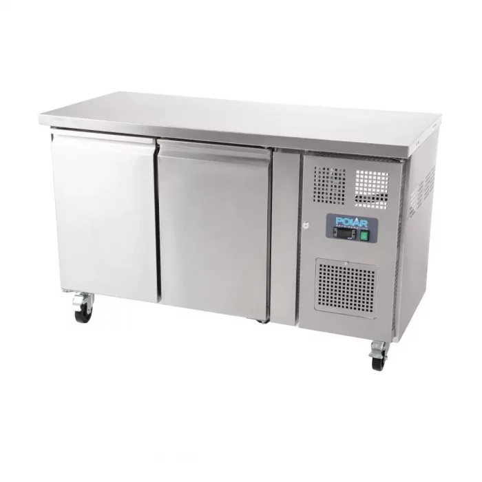 Polar U-Series Slimline Double Door Counter Fridge 228Ltr - Image 8