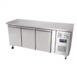 Polar U-Series Slimline Triple Door Counter Fridge 339Ltr - Image 11