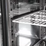 Polar U-Series Triple Door Counter Fridge 417Ltr - Image 11