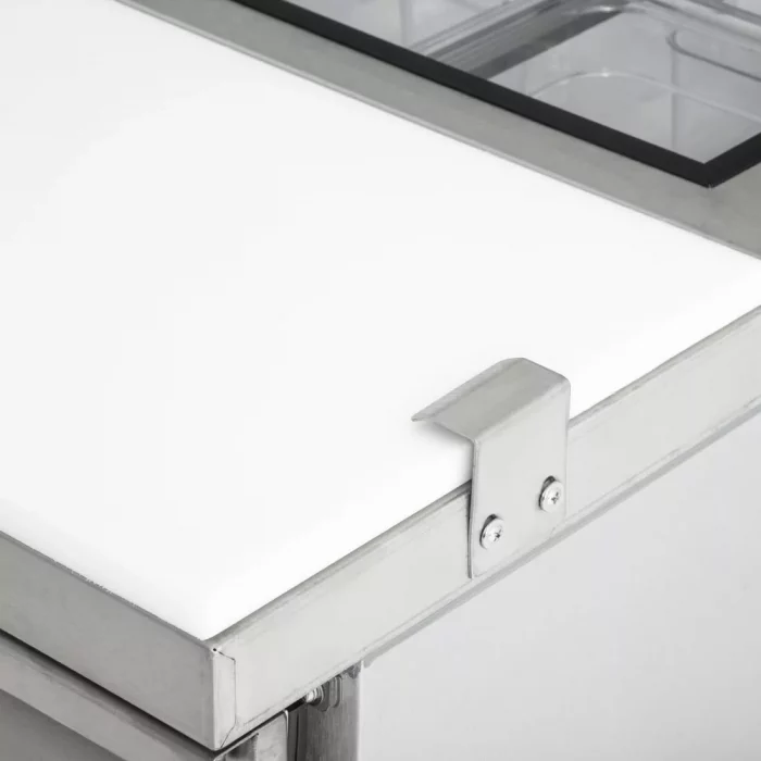 Polar U-Series Double Door Prep Counter Fridge 527Ltr - Image 12