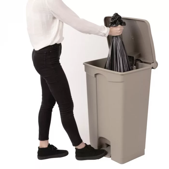 Jantex Kitchen Pedal Bin Beige 87Ltr - Image 6