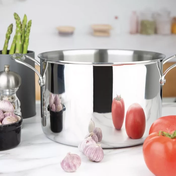 Vogue Stainless Steel & Aluminium Tri-Wall Stew Pan 25cm - Image 7