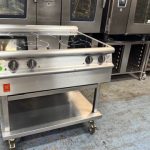 Falcon Dominator Induction Hob E3904I , refurbished with stand , 4 rings 5 kw each powerfull